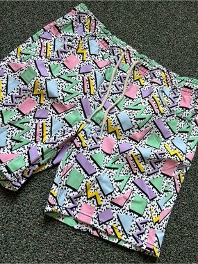 New Old Stock NWT OH SNAP! Men's Medium Pastel Geo Print Shorts Memphis Prince